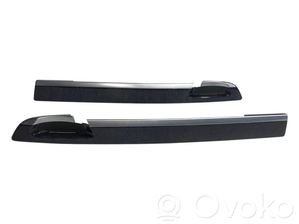 Salona dekoratīvās apdares komplekts