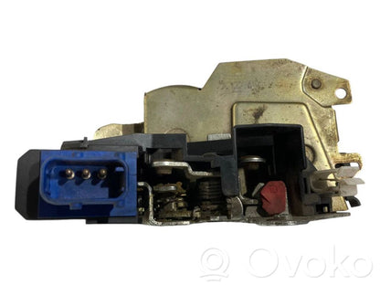 Aizmugurē slēdzene