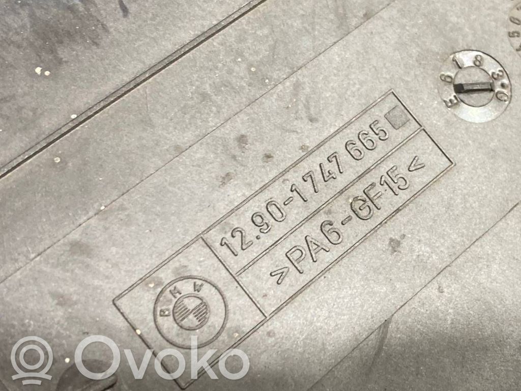 Drošinātāju Kastes vāciņš