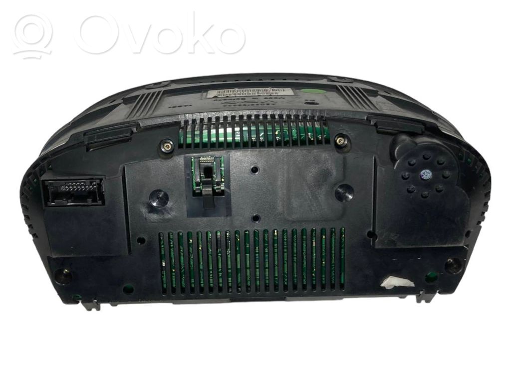 Spidometrs (instrumentu panelī)