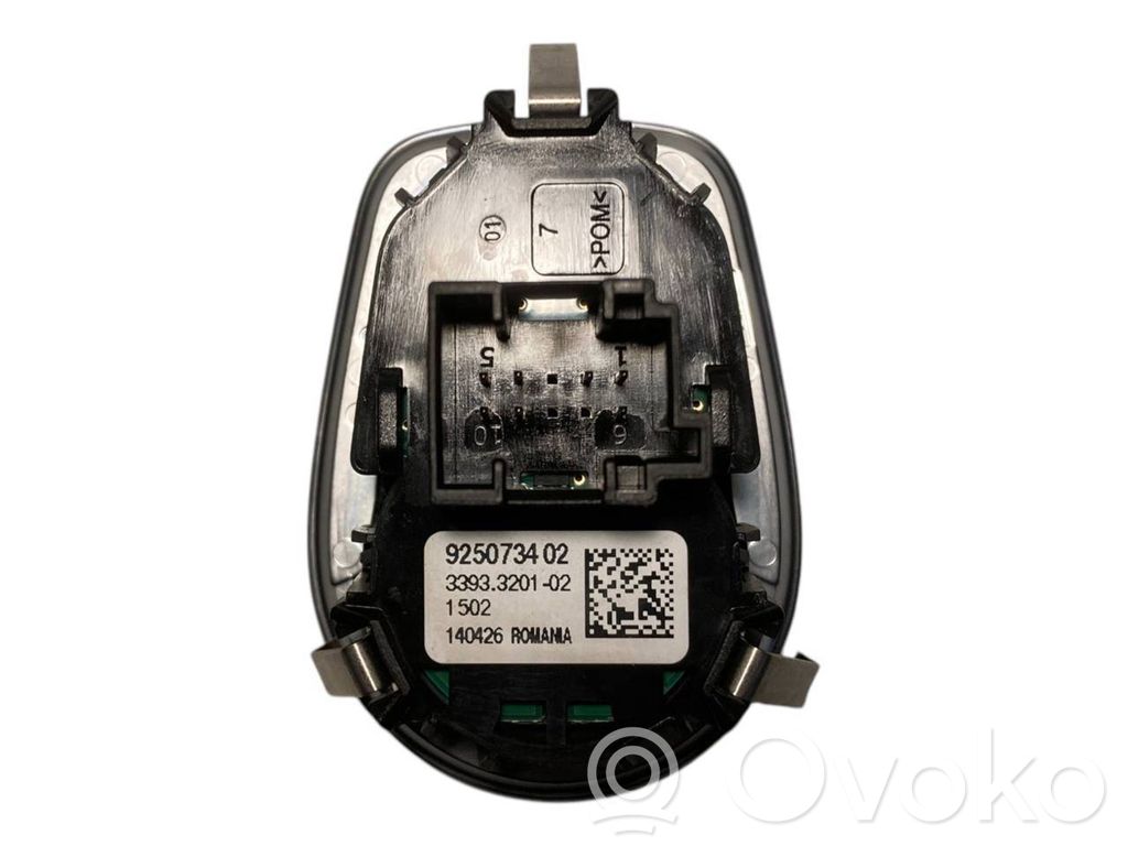 Automašīnas aizdedzes un startera slēdzis