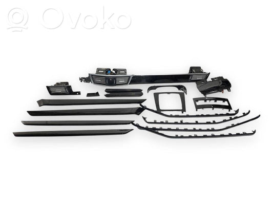 Salona dekoratīvās apdares komplekts