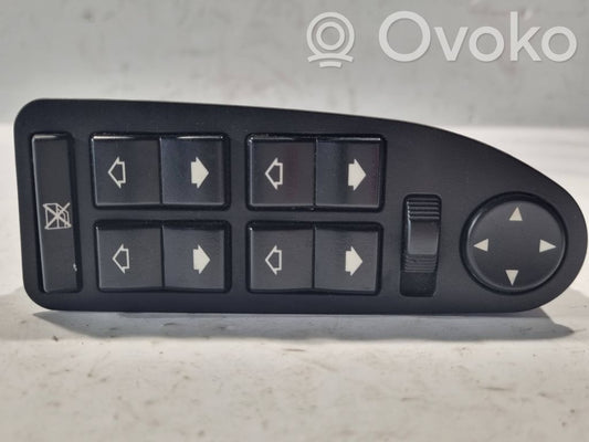 Window lift control switch(es)