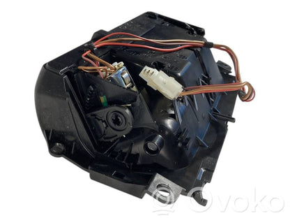 Pelnutrauks (priekšā)