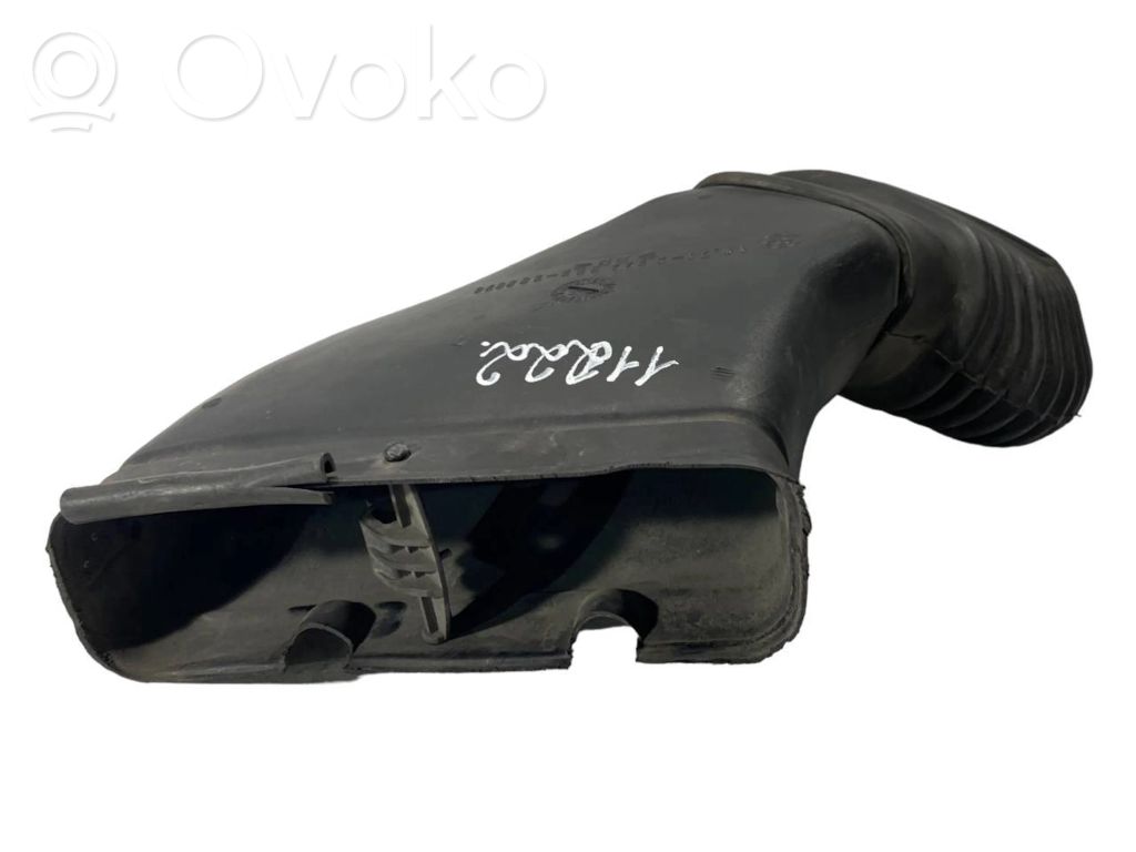 Air intake duct details