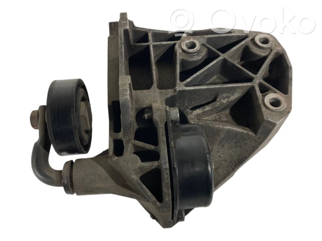 Air conditioning compressor mount