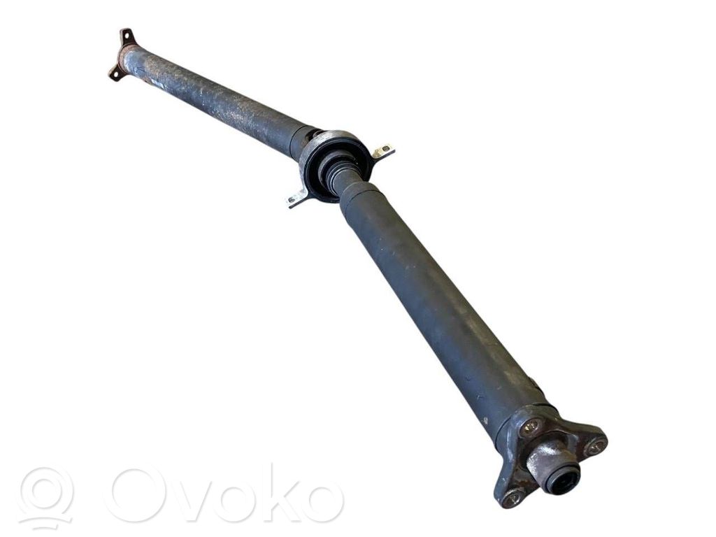Kardāns komplektā