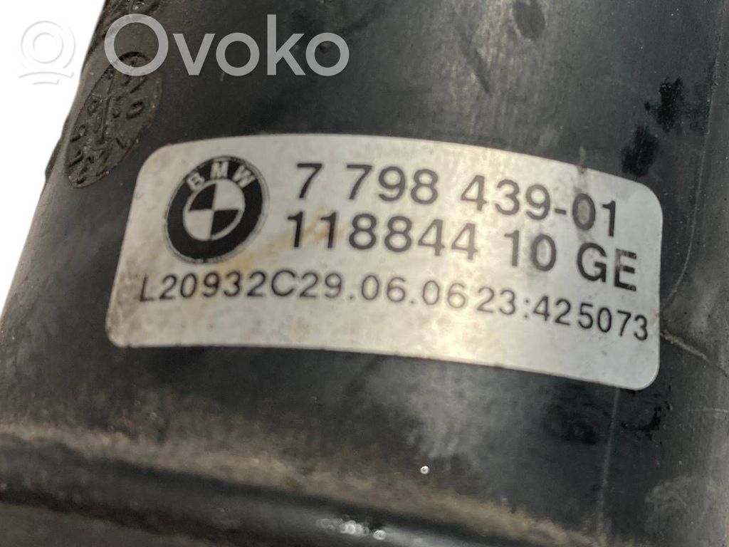 Interkūlera šļūtene (-es) / caurule (-es)