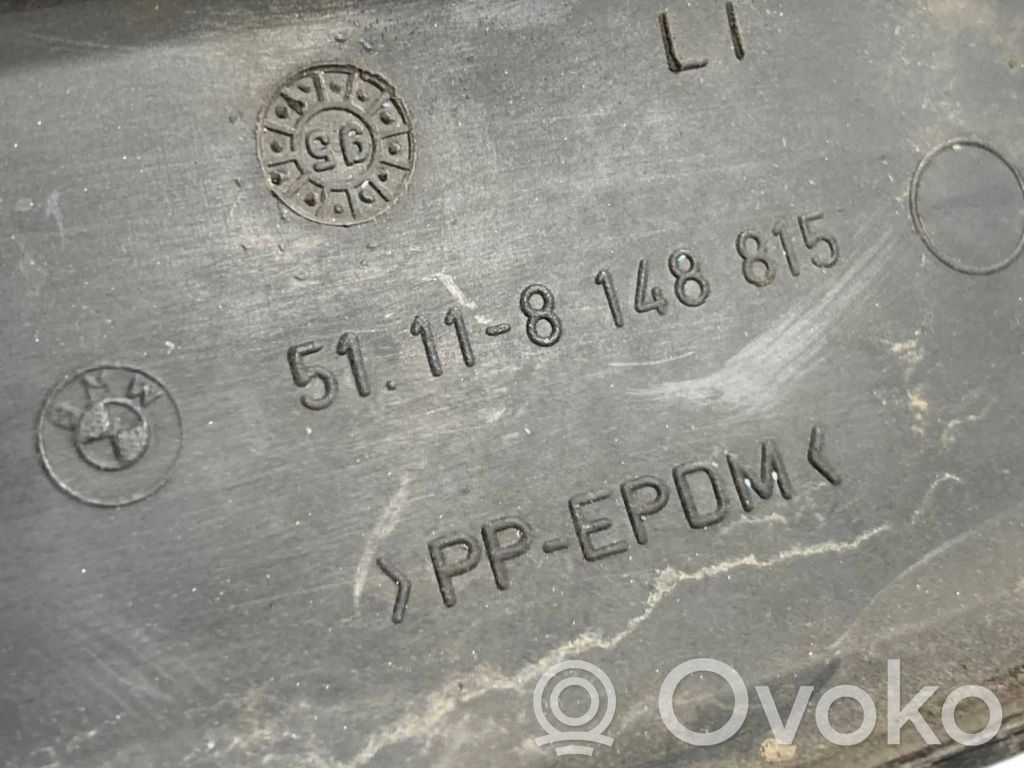 Priekšpusē dekoratīva bampera uzlikas