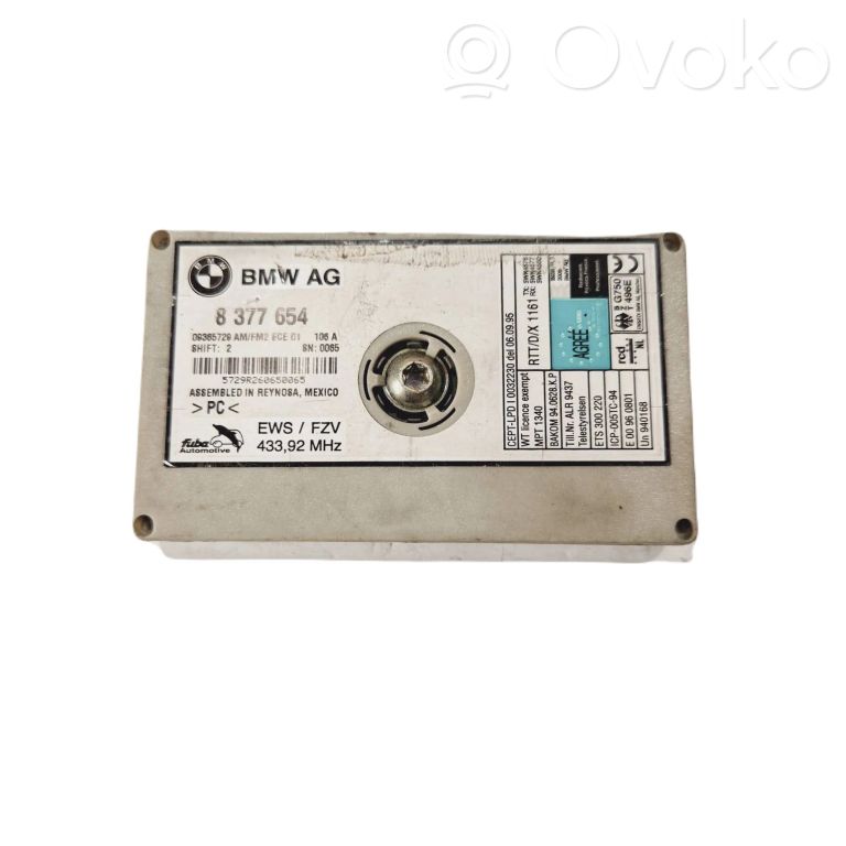 Antenas vadības bloks