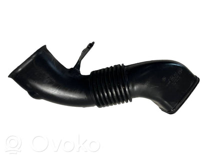 Šļūtene (-es) / caurule (-es)