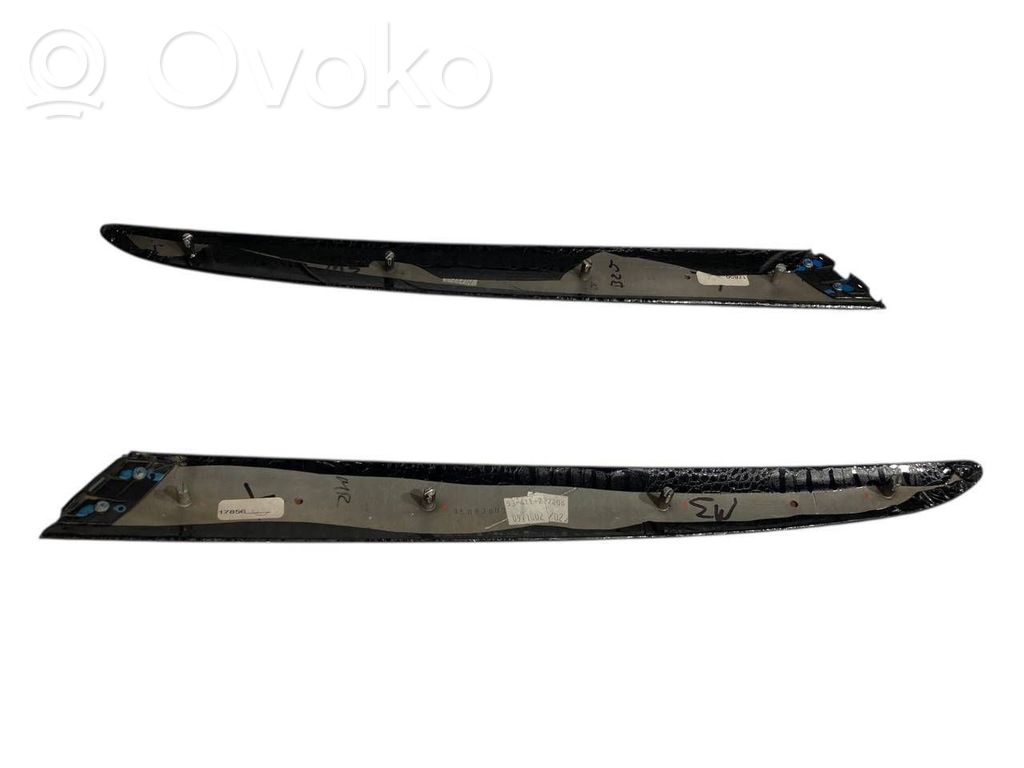 Salona dekoratīvās apdares komplekts