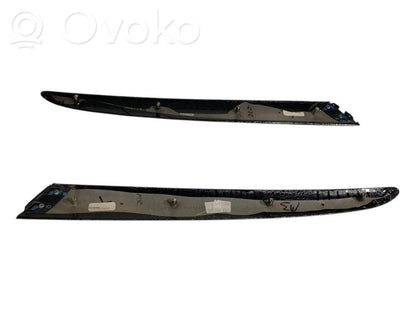 Salona dekoratīvās apdares komplekts