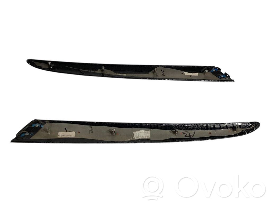 Salona dekoratīvās apdares komplekts