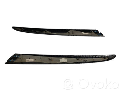 Salona dekoratīvās apdares komplekts