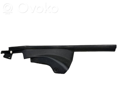 Другая часть интерьера