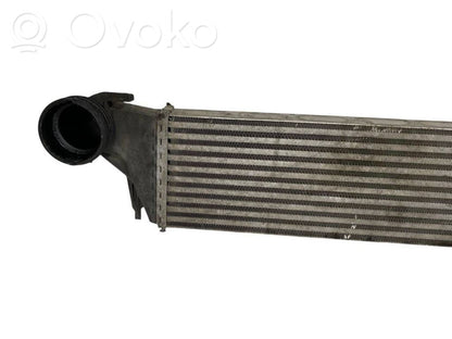 Starpdzesētāja radiators