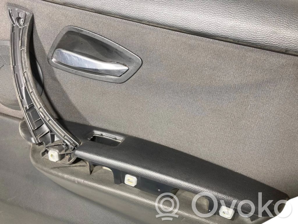 Rear door trim