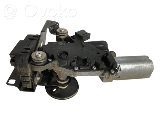 Rear window wiper motor