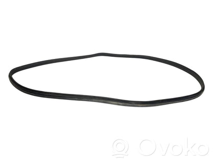 Задняя декоративная резинка (в кузове)