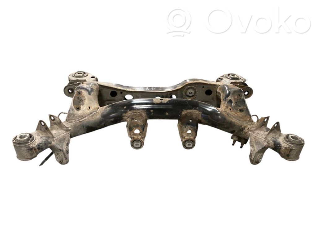 Pusrāmis aizmugurējais / priekšējais