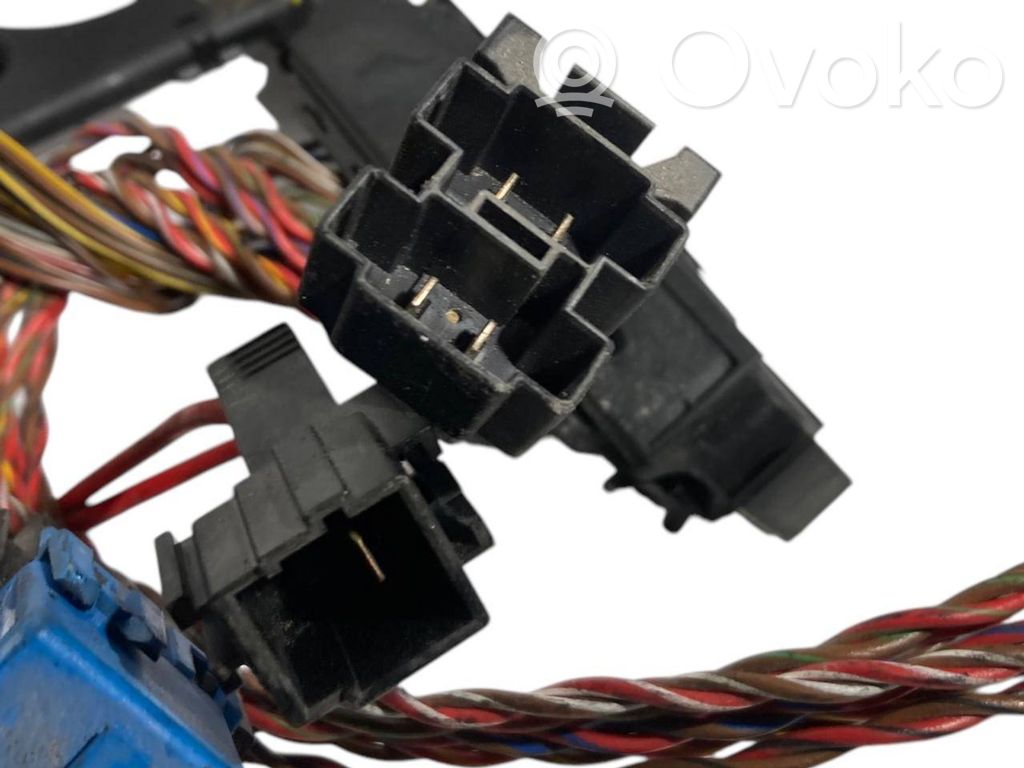 Dzinēja vadu instalācija