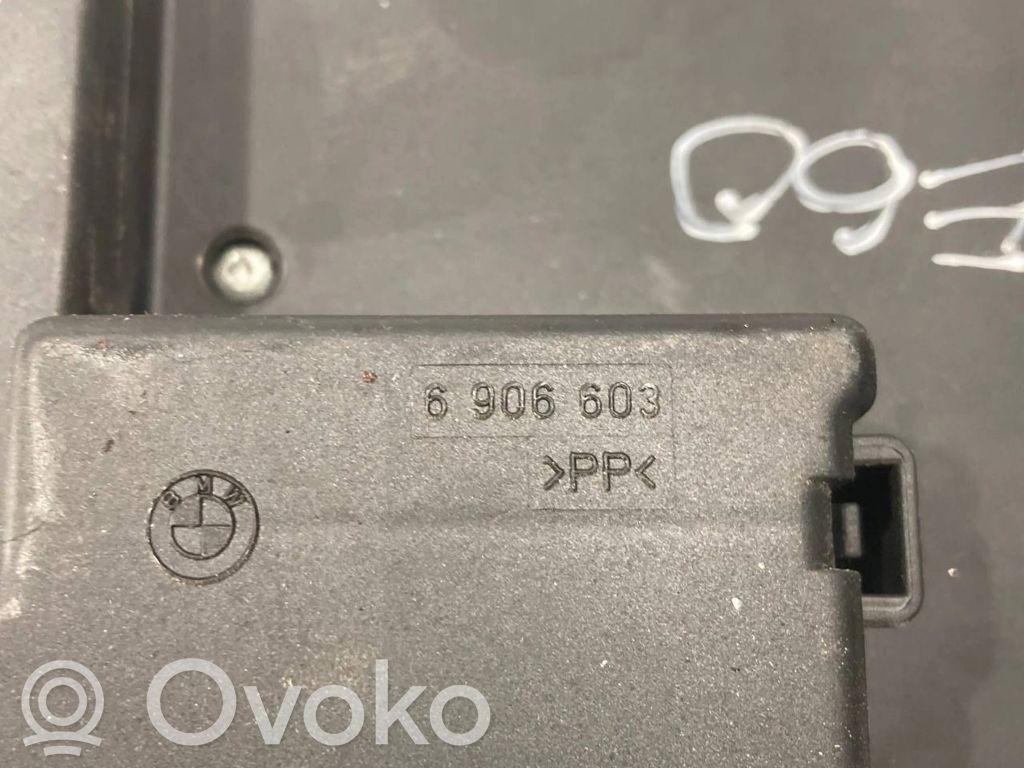 Drošinātāju kaste (komplekts)