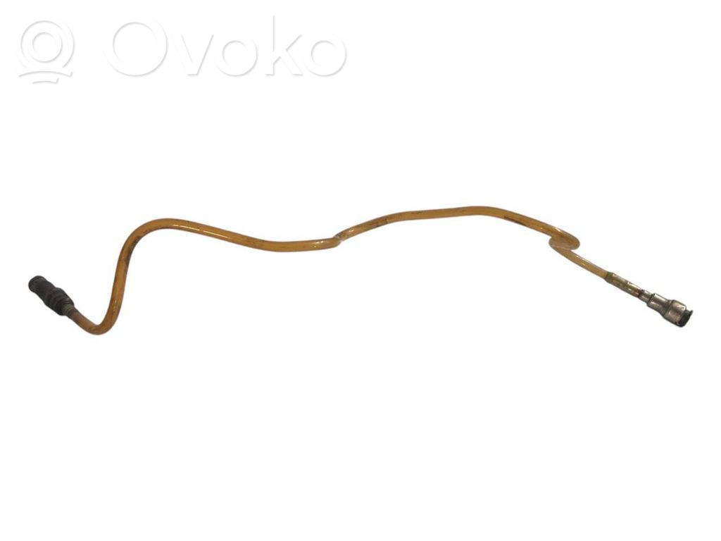 Degvielas caurulīte (-es)