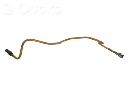 Degvielas caurulīte (-es)