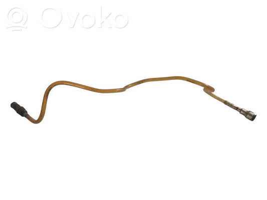 Degvielas caurulīte (-es)