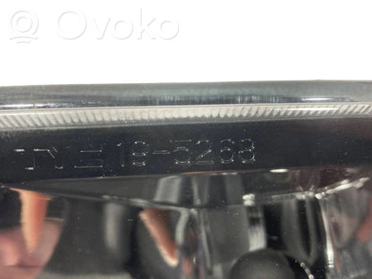 Miglas lukturis priekšā