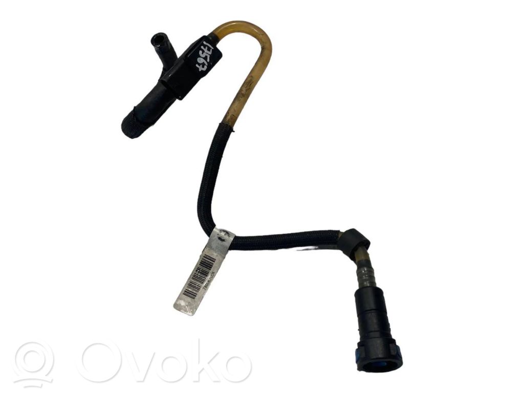 Degvielas caurulīte (-es)