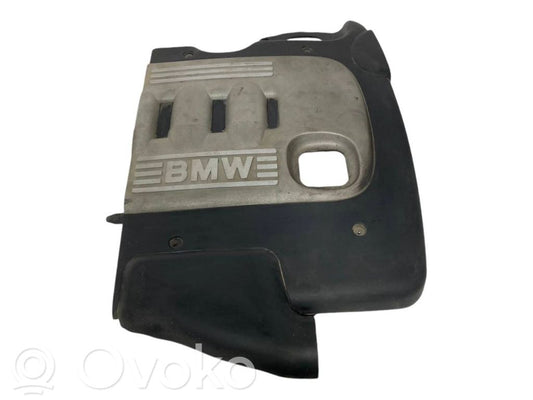 Engine cover (decorative trim)