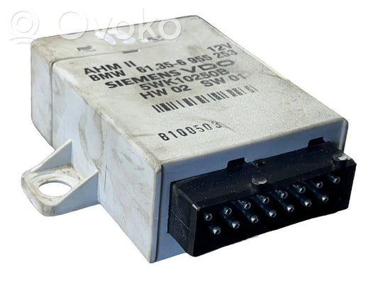 Trailer hitch control unit
