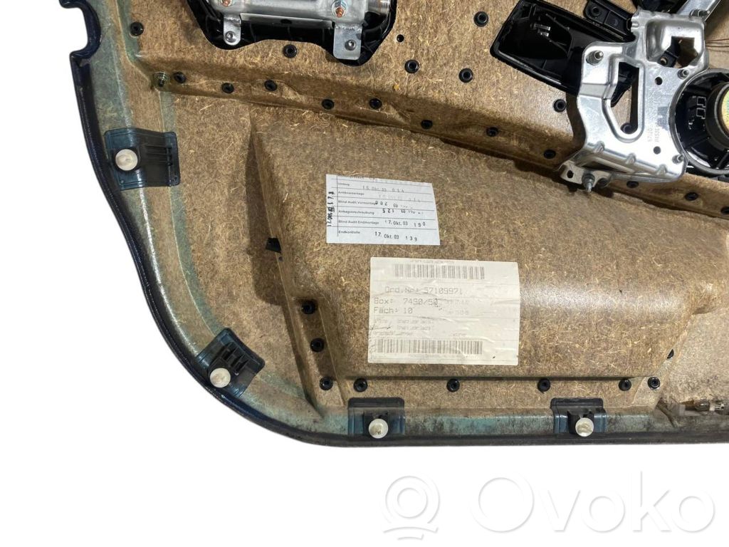 Priekšējo durvju apdare