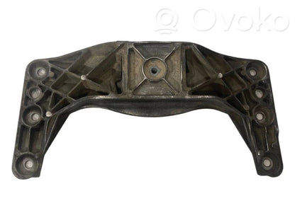 Кронштейн крепления трансмиссии