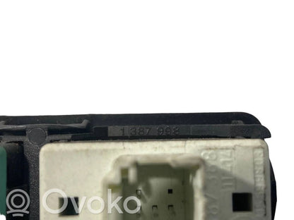 Power window switch