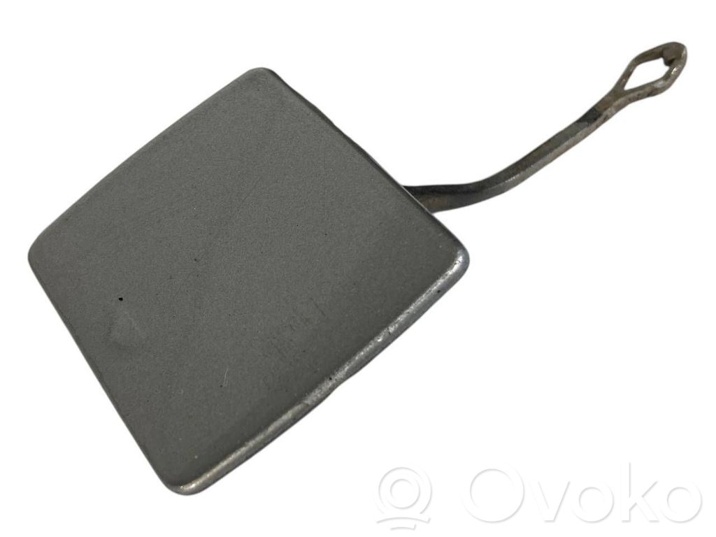 Vilkšanas āķa vāciņš bamperī