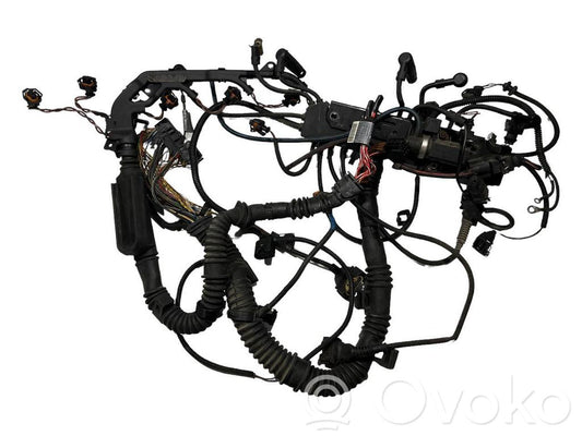 Dzinēja vadu instalācija