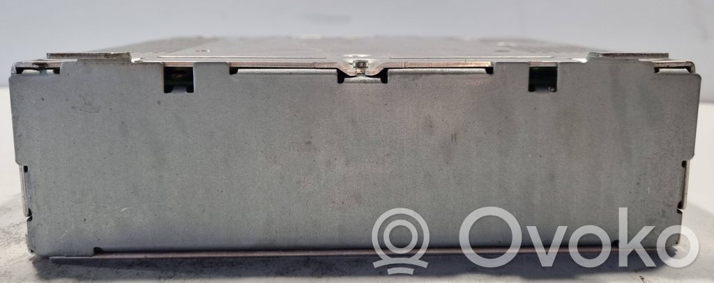 Радио / CD/DVD-плеер / навигация