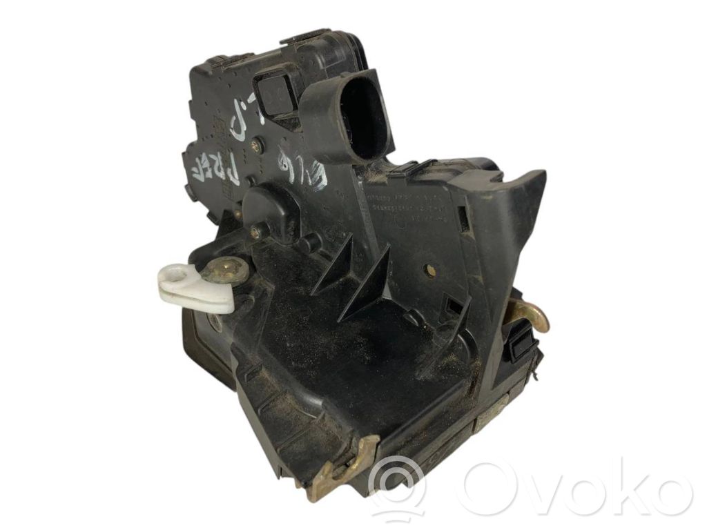 Передний замок