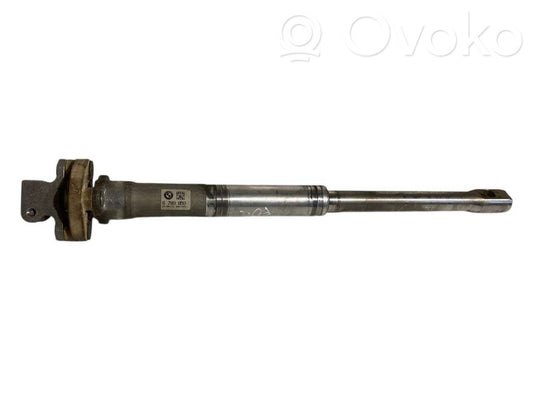 Steering wheel axle cross-joint