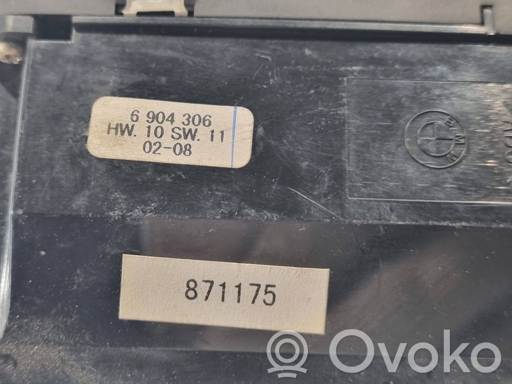 Window lift control switch(es)