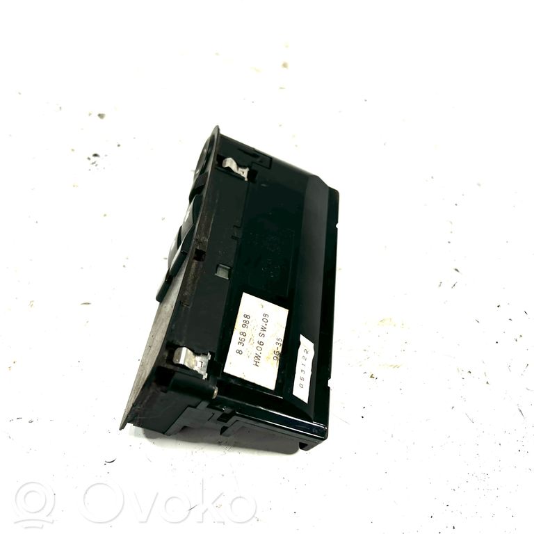 Window lift control switch(es)