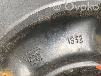 R16 rezerves ritenis