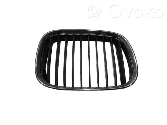 Top grille