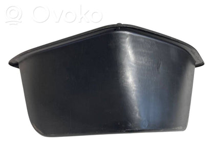 Mantu nodalījums stumbrs