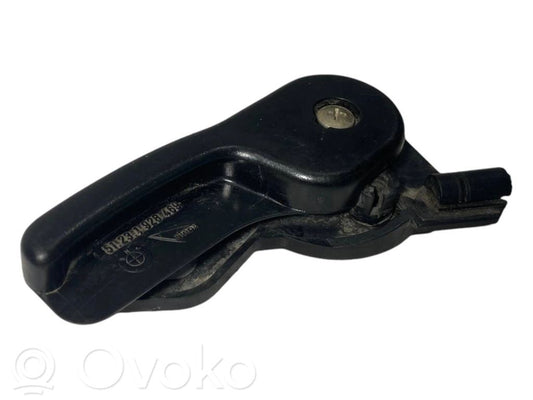 Engine hood release handle