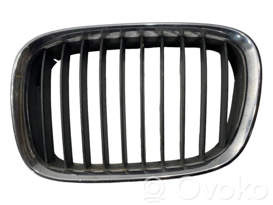 Top grille