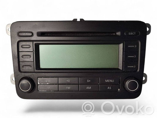 Radio / CD/DVD atskaņotājs / navigācija